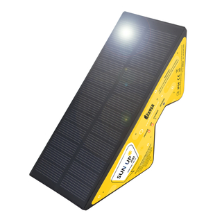 Kompaktes Solar Weidezaungerät SUN UP 200 - mit USB Akkuladung